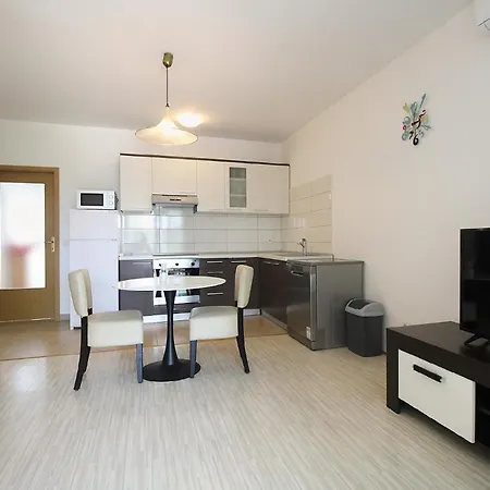 Fuer 2 Personen Ca 45 Qm In Pula, Istrien Istrische Riviera Apartament Pula