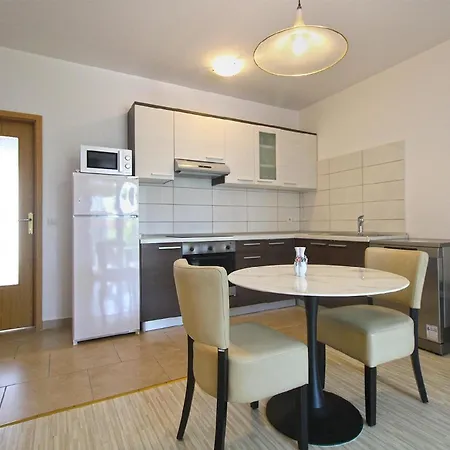 Fuer 2 Personen Ca 45 Qm In Pula, Istrien Istrische Riviera Apartament *