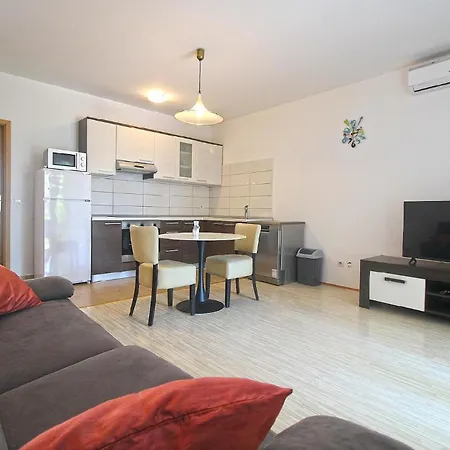 Fuer 2 Personen Ca 45 Qm In Pula, Istrien Istrische Riviera * Pula