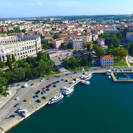 Fuer 2 Personen Ca 45 Qm In Pula, Istrien Istrische Riviera Apartman